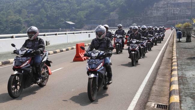 Menaklukkan Tenaga Dahsyat Honda Supra GTR 150