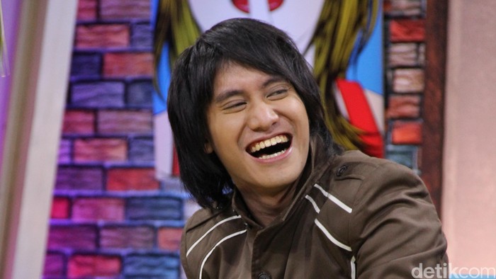 Kevin Aprilio di acara Rumpi: No Secret di Gedung Trans TV, Tendean, Jakarta Selatan.