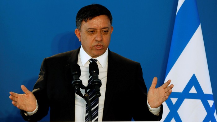 Protes Penggantian Menteri Pertahanan, Menteri Lingkungan Israel Mundur