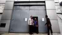 Ketua MPR RI Zulkifli Hasan mengunjungi Rutan wanita Pondok Bambu, Jakarta, Jumat (27/5/2016).