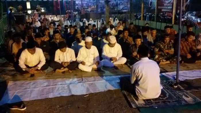 10 Tahun Gempa Yogya, Warga Bantul Gelar Renungan Sejak Subuh
