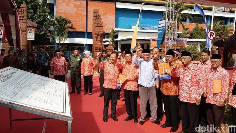 Lokalisasi Balongcangkring Resmi Ditutup, Jatim Bebas 