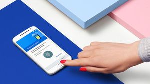 Trio Moto G4 Tampil Menggoda