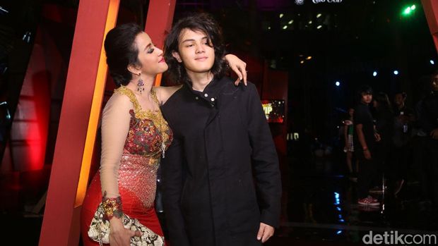 Andi Soraya dan Shawn Adrian