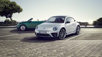 Selanjutnya ada Volkswagen Beetle atau di Indonesia dikenal dengan nama VW Kodok. Nama Beetle diambil dari nama serangga, kumbang atau dalam bahasa Inggris disebut beetle. Foto: Pool (Leftlanenews)
