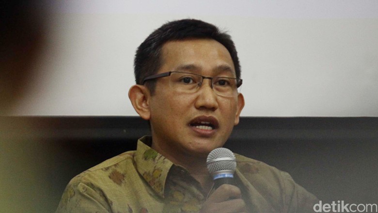Suami Sandrina Minta Tak Lagi Dikaitkan TOUS les JOURS: Hentikan Hoax Ini! Suami Sandrina Minta Tak Lagi Dikaitkan TOUS les JOURS: Hentikan Hoax Ini!