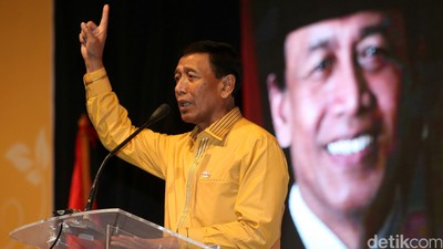 Wiranto Buka Munas Srikandi Hanura