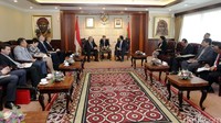 Pertemuan tersebut dilakukan di ruang Pimpinan DPD, Gedung Nusantara III, Kompleks Parlemen Senayan, Jakarta.