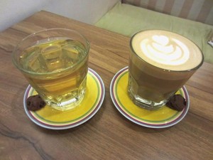 Coffee World: Menghirup Cafe Latte yang Wangi Ditemani Churros Cokelat