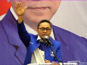 Zulkifli Hasan: PAN 100% Dukung Komjen Tito Karnavian Jadi Kapolri