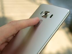 Lebih Dekat dengan Si Gahar ZenFone 3 Deluxe