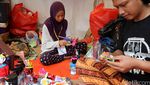 Miniatur Ondel-ondel dari Barang Bekas