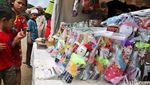 Miniatur Ondel-ondel dari Barang Bekas
