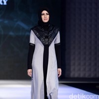 Sessa Red Label by monika Jufry detail Dialogue Muslim Fashion Festival 2016 at Plaza Selatan, Istora Senayan. Jakarta. [Foto: Mohammad Abduh/Wolipop]
