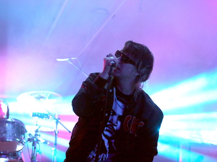 Future Present Past, Oase Rindu dari The Strokes