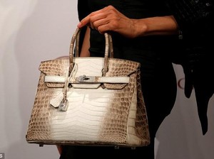 Tas Hermes Birkin Kini Bisa Disewa Rp 14 Juta, Tren Flexing Jadi Sorotan