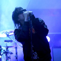 Julian Casablancas Hadir di Konser Macklemore, Solidaritas Buat Palestina