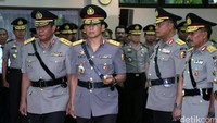 Selain Kabareskrim, Kapolri juga melntik sejumlah Kapolda.