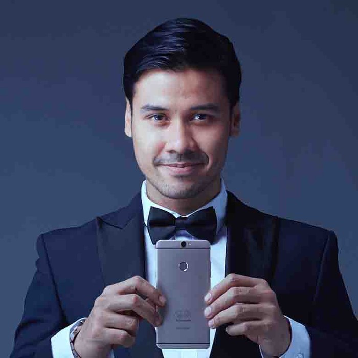 Chicco Jerikho Maksimalkan Hidup Lewat Dual Space