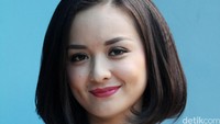 Melihat wajah Joanna ini, siapa yang menyangka dia telah memiliki tiga anak? Pool/Ismail/detikFoto.