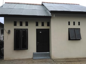 Bedah Rumah dan Kisah Erwin Menanti selama 29 Tahun untuk Miliki Rumah Tembok