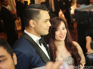 Rasa Kehilangan Jonas Rivanno dan Asmirandah Akan Kepergian Sang Ibu