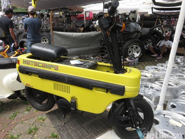 Motocompo Motor  Imut Honda yang  Bisa  Dilipat