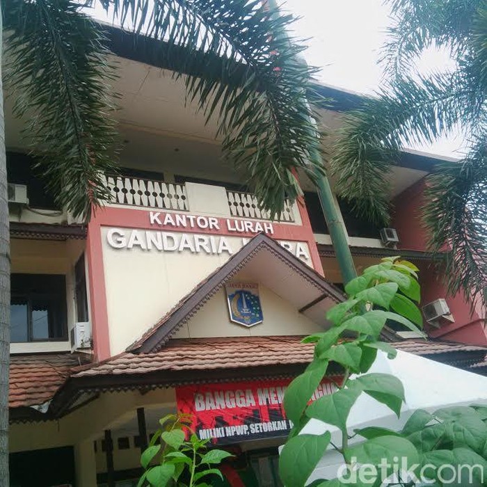 Lurah Gandaria Utara Duga Oknum Pasukan Oranye Tak Sendiri Curi Komputer