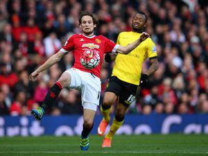De Boer: Daley Blind Bahagia di Manchester United