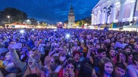 Pandemi COVID-19 diramal mengubah perjalanan global selama beberapa dekade mendatang. Ini konser musik di Jerman sebelum pandemi melanda (Foto: AFP Photo/Boris Roessler)