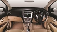 Untuk interior,  ada fitur baru audio Visual Monitor dengan Touchscreen Display, Bluetooth dan Smartphone Connectivity (berlaku di semua varian). (Foto Nissan)