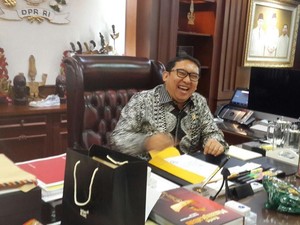 Fadli Zon Belum Terima Surat Rehabilitasi Papa Minta Saham Novanto