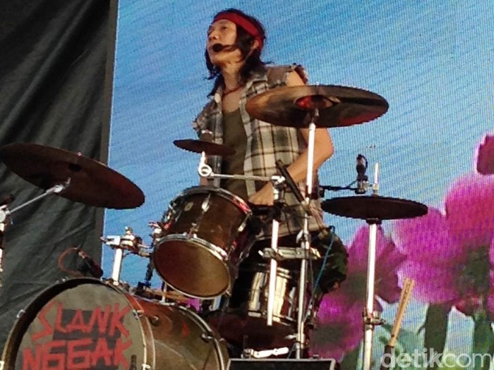 Foto Slank konser di Atambua