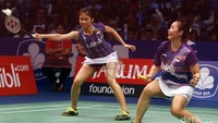 Rizki/Tiara harus bertarung tiga game sebelum menang 15-21, 21-19, 21-19 setelah bermain selama 68 menit.