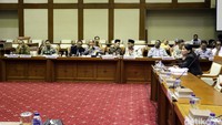 Para tokoh agama yang diundang di Nusantara I Komplek Parlemen, Senayan, Jakarta, Rabu (1/6/2016) seperti dari MUI, Pengurus Besar Nahdatul Ulama (PBNU), GP Ansor, PP Muhammadiyah, PP Pemuda Muhammadiyah, Konferensi Wali Gereja Indonesia, Majelis Tinggi Agama Khonghucu, Persatuan Gereja-gereja Indonesia, Parasada Hindu Dharma Indonesia, dan Perwakilan Umat Budha Indonesia