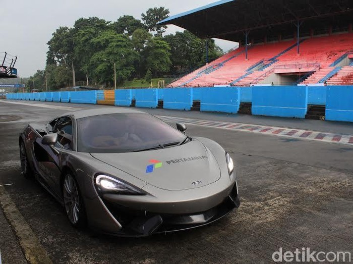 McLaren Bisa Pakai Teknologi Otonom, tapi Hanya Kondisi Tertentu