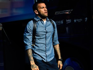 Tiba di Turin, Dani Alves Segera Jalani Tes Medis di Juve