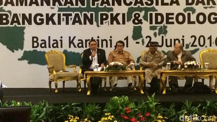 Jadi Pembicara di Simposium, Fadli Zon: Komunis Tak Layak Hidup di RI