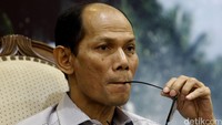 Diskusi bertopik Monopoli dan Stabilitas Harga Jelang Ramadhan 1437H digelar di Media Center Gedung Parlemen Senayan, Jakarta, Kamis (02/05/2016).
