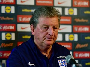 Hodgson Kecewa Ronaldo Absen Lawan Inggris