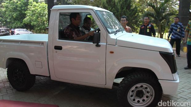 Mobil Desa Unnes