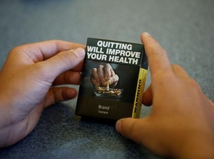 Rencana Penyeragaman Kemasan Rokok Dikritik