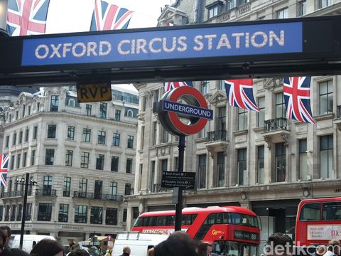 Belanja Makeup Hingga Baju Murah Di Oxford Street London