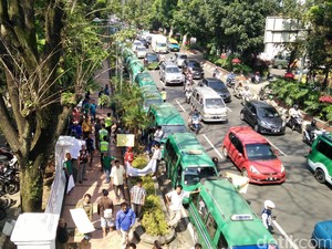 Angkot di Bandung Mogok Besok, Dishub Siapkan Bus Bantuan