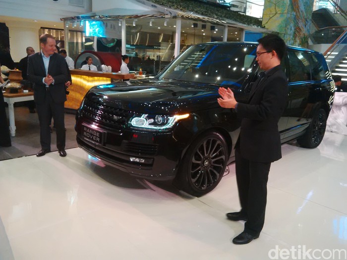 Land Rover Luncurkan Range Rover Autobiography dan Evoque Facelift