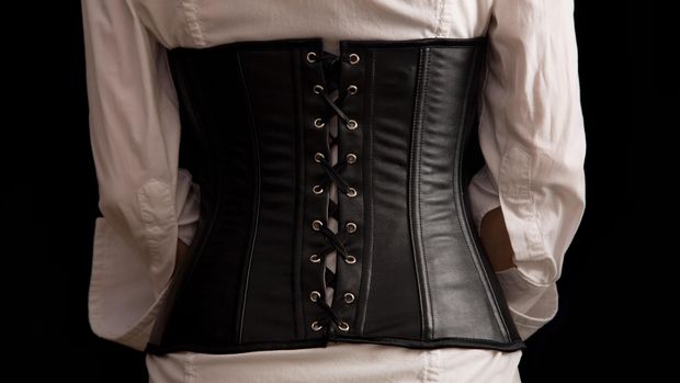 7 Pelajaran Fashion yang Bisa Diambil dari Gaya Busana Kim Kardashian