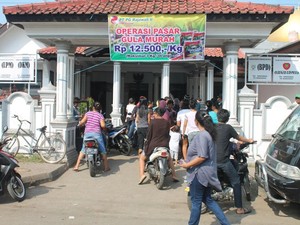 Harga Gula di Pasar Sentuh Rp 18.000/Kg, BUMN Ini Jual Rp 12.500/Kg