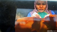 Di PTPN IX merupakan satu-satunya pabrik yang menggunakan sistem lori pada proses pengasapan sheet, pabrik Krumput juga melakukan beberapa upaya dan terobosan untuk menghasilkan produk yang berkualitas dengan biaya yang seefisien mungkin. Salah satunya dengan melakukan percobaan serta memodifikasi saluran udara panas dalam proses pengasapan dan pengeringan lembaran karet.