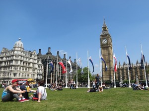 Menikmati Landmark London Sambil Jalan Kaki, Bisa!