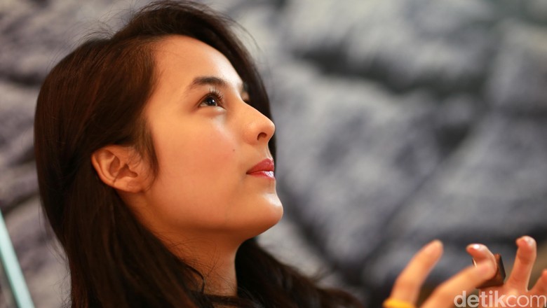 Beban Chelsea Islan Perankan Mantan Kekasih Habibie dalam 